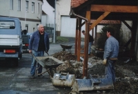 Dorfplatz - Entstehung