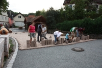  Dorfplatz - Veränderung 2009