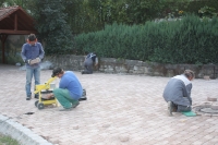  Dorfplatz - Veränderung 2009