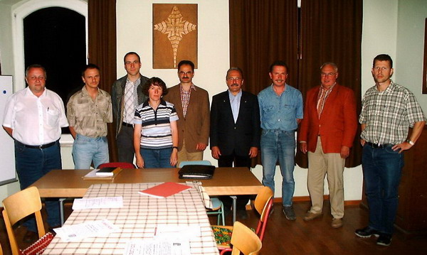 ortschaftsrat2004_tn.jpg ortschaftsrat2004_tn.jpg